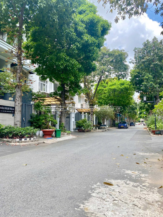 Cho Thuê Biệt Thự Căn Góc 2MT Nam Viên  Phú Mỹ Hưng Q7